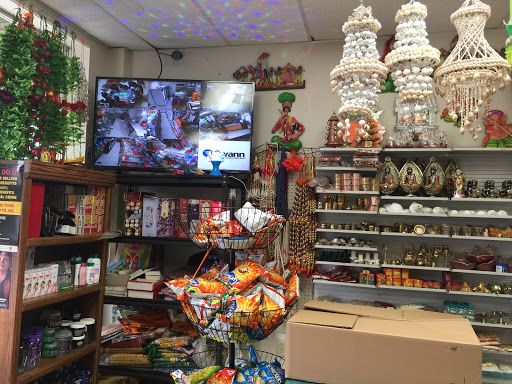 Indian Grocery Store «Nepali Store Cincinnatti Ohio», reviews and photos, 3091 W Galbraith Rd, Cincinnati, OH 45239, USA