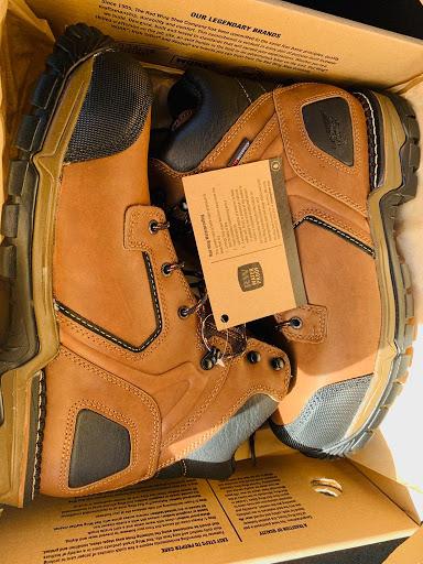 Shoe Store «Red Wing», reviews and photos, 1515 N Cockrell Hill Rd #113, Dallas, TX 75211, USA