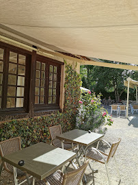 Atmosphère du Restaurant la brasserie du lavoir à Apremont-sur-Allier - n°3
