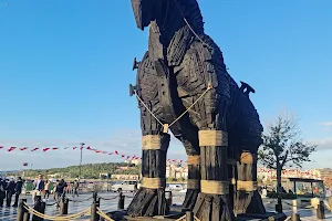 Trojan Horse Statue image