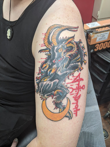 Body Piercing Shop «One Shot Studio», reviews and photos, 2988 Solomons Island Rd, Edgewater, MD 21037, USA