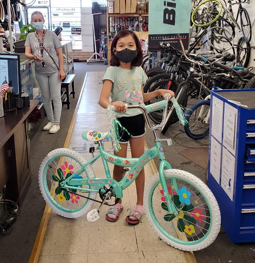 Bicycle Store «YG Bicycles», reviews and photos, 13747 Foothill Blvd, Sylmar, CA 91342, USA