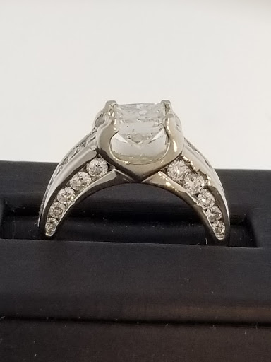 Jeweler «Mason Jewelers», reviews and photos, 18 W Washington St, Greencastle, IN 46135, USA