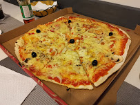 Plats et boissons du Pizzeria Sas napoli pizza à Carcassonne - n°18