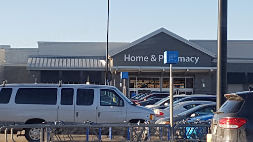 Department Store «Walmart Supercenter», reviews and photos, 33 Sherwood Dr, Tilton, NH 03276, USA