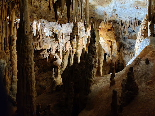 attractions Grotte de Foissac Foissac