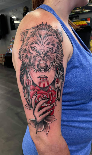 Explore family silhouette tattoo ideas, creative tattoo ideas in Salem, available at 618 INK