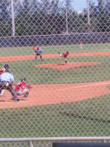 Stadium «Flamingo Park Baseball Stadium», reviews and photos, Michigan Ave, Miami Beach, FL 33139, USA