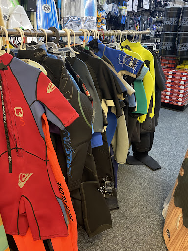 Sporting Goods Store «Play It Again Sports Los Alamitos», reviews and photos, 4141 Katella Ave, Los Alamitos, CA 90720, USA