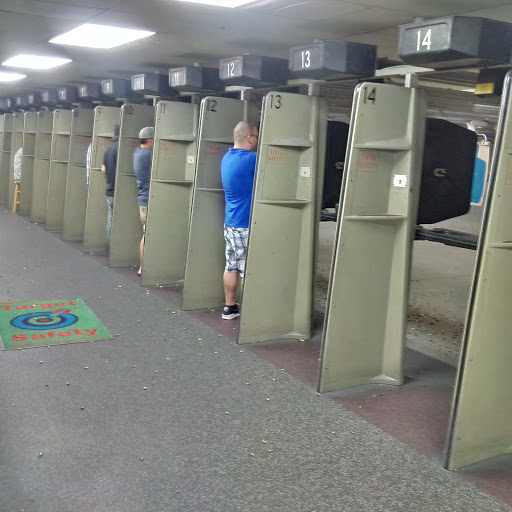 Gun Shop «The Gun Shop Inc. & Gun Range», reviews and photos, 1310 FL-44, Leesburg, FL 34748, USA