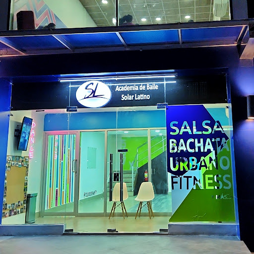 Academia Solar Latino