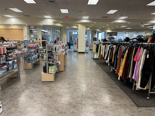 Department Store «Nordstrom Rack Pentagon Centre», reviews and photos, 1201 S Hayes St, Arlington, VA 22202, USA