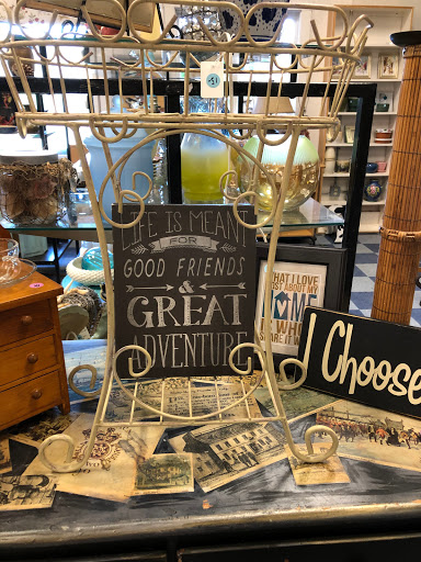 Thrift Store «Second Glance», reviews and photos, 2 Pond Rd # 1, Gloucester, MA 01930, USA