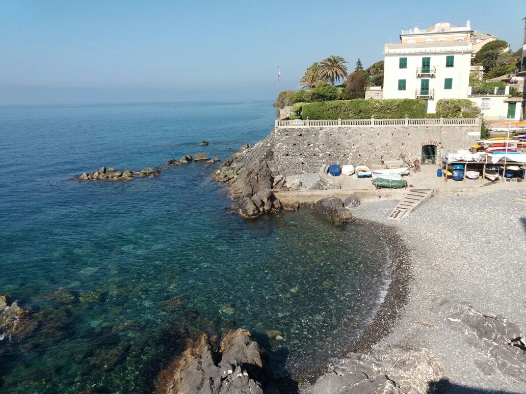 Φωτογραφία του Spiaggia Murcarolo με μπλέ νερό επιφάνεια