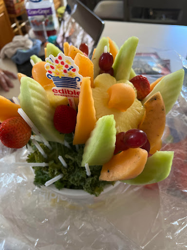 Gift Shop «Edible Arrangements», reviews and photos, 3571 S Tower Rd, Aurora, CO 80013, USA