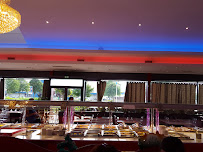 Atmosphère du Restaurant de type buffet Royal Chine 裕龙大酒楼 à Claye-Souilly - n°14