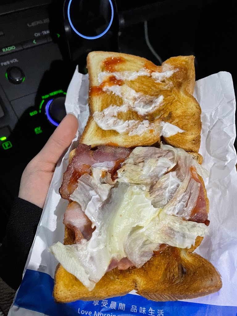 桃園市新屋區晨間廚房早午餐桃園新屋店/炒泡麵/蛋餅/奶酥必吃/奶茶/新屋美食- 台灣餐廳推薦手搖推薦甜點推薦