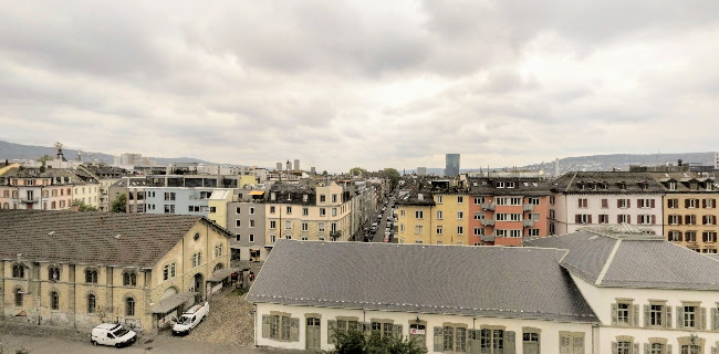 Kommentare und Rezensionen über Ambulatorium der Stadt Zürich