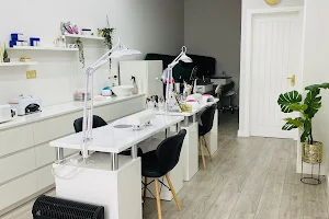 Miracle Skincare Centre image