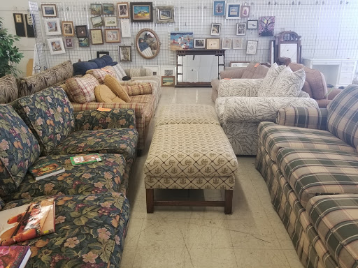 Thrift Store «The Salvation Army Family Store & Donation Center», reviews and photos, 6715 Dempster St, Morton Grove, IL 60053, USA