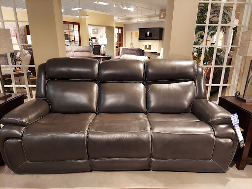 Furniture Store «Furniture Fair», reviews and photos, 7200 Dixie Hwy, Fairfield, OH 45014, USA