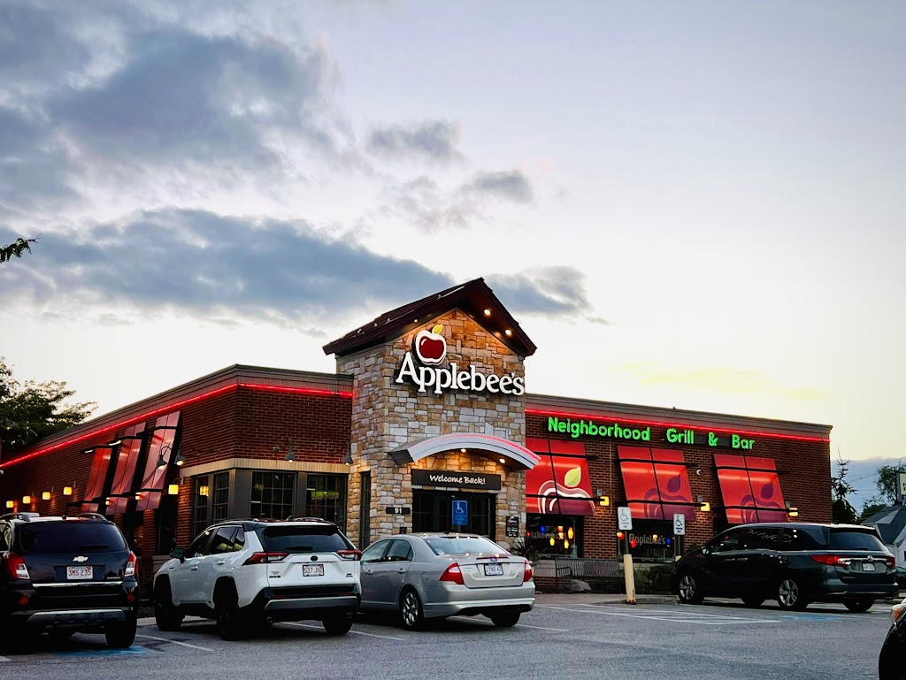 Applebee's Grill + Bar 01757
