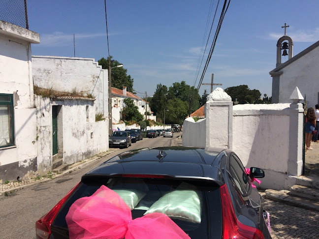 Avaliações doCapela de Nossa Senhora do Livramento em Almada - Igreja