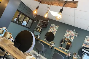 L'atelier De Marie Artisan Coiffeur image