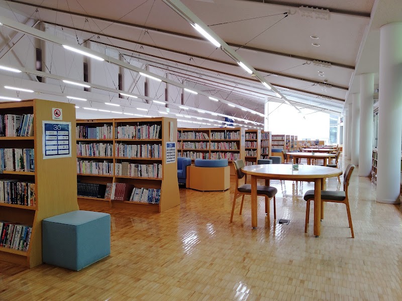 西川図書館