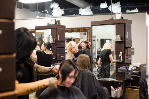 Beauty Salon «William Edge Salon», reviews and photos, 876 W San Antonio St, New Braunfels, TX 78130, USA