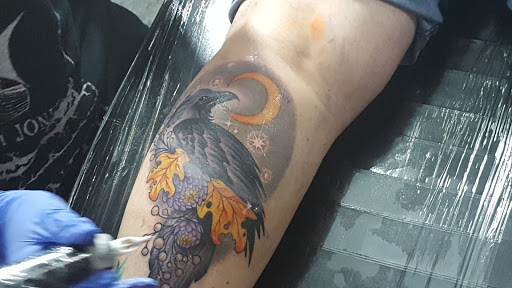 Rendezvous Tattoo and Body Piercing, 2712 US-41, Marquette, MI 49855, USA, 