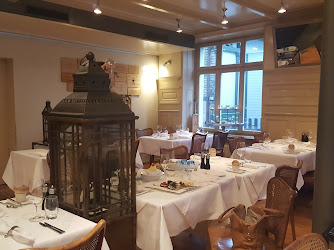 STRAUSS | Restaurant | Vineria & Bar