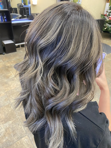 Hair Salon «Auburn Happy Hair Salon», reviews and photos, 1811 Howard Rd, Auburn, WA 98002, USA