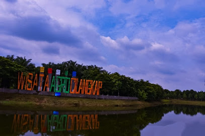 Kebun Bibit Pertanian Agro Wisata Cilangkap