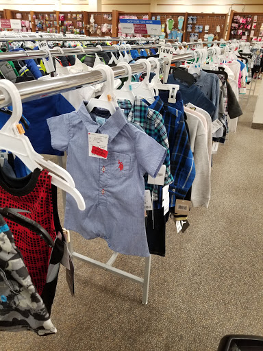 Clothing Store «Burlington Coat Factory», reviews and photos, 24 Wayne Hills Mall, Wayne, NJ 07470, USA