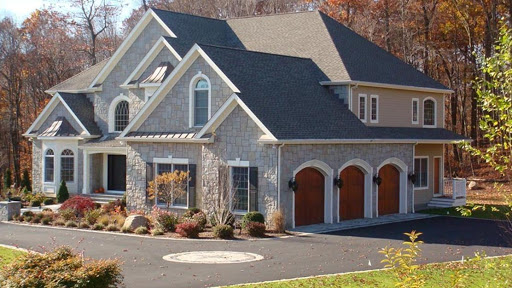 Professional Roofing Contractors in Salem, Massachusetts