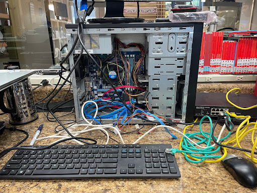 Computer Repair Service «Tech City», reviews and photos, 10 W Devon Ave, Park Ridge, IL 60068, USA