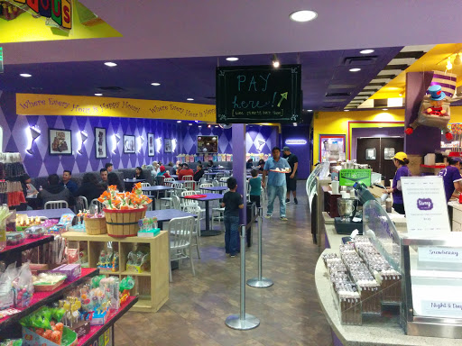 Candy Store «The Chocolate Bar», reviews and photos, 2521 University Blvd, Houston, TX 77005, USA