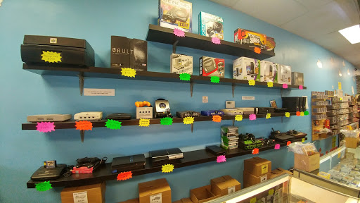 Video Game Store «Punch-Out Gaming», reviews and photos, 828 Lake St S, Forest Lake, MN 55025, USA