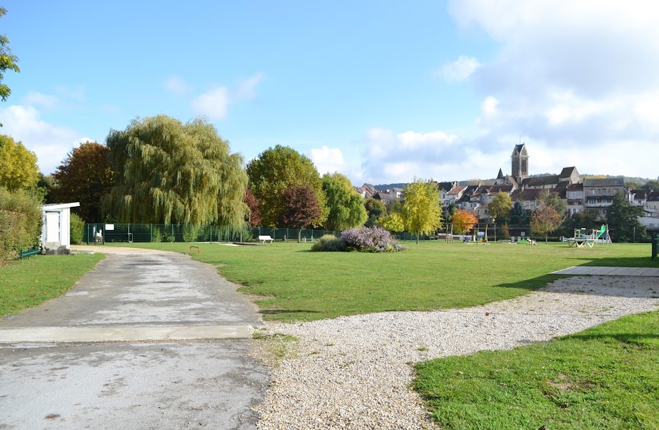 Camping Municipal Sous Le Clocher à Dormans (Marne 51)