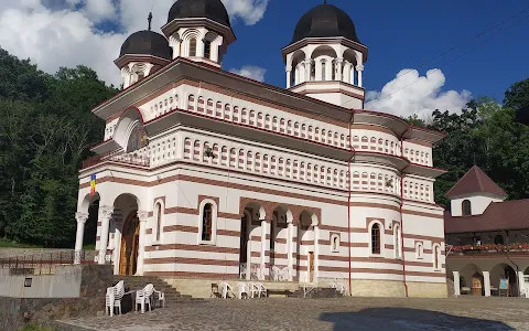 Mănăstirea Ortodoxă Florești image
