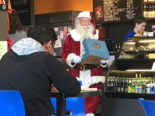 Donut Shop «Top Pot Doughnuts», reviews and photos, 815 N 10th St f, Renton, WA 98057, USA