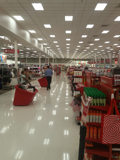 Department Store «Target», reviews and photos, 3400 Edgewood Rd SW, Cedar Rapids, IA 52404, USA