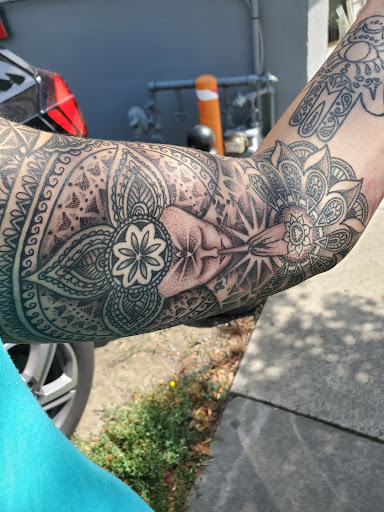 Tattoo Shop «Breaking Ink», reviews and photos, 158 NE 2nd Ave, Hillsboro, OR 97124, USA