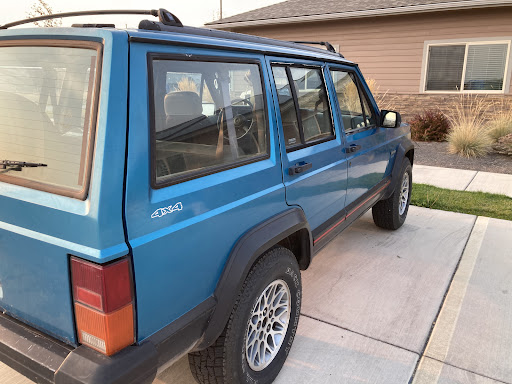 Auto Repair Shop «Quick Lube And Auto Repair», reviews and photos, 1019 S 3rd Ave, Yakima, WA 98902, USA