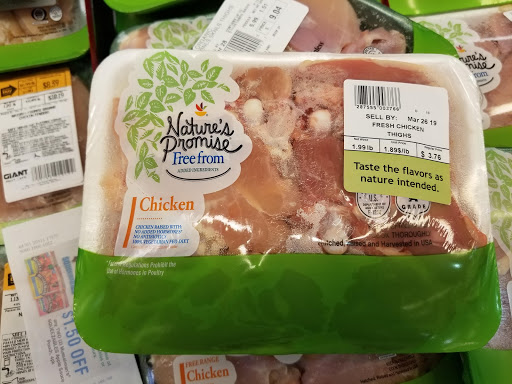 Grocery Store «Giant Food Stores», reviews and photos, 1465 W Broad St, Quakertown, PA 18951, USA