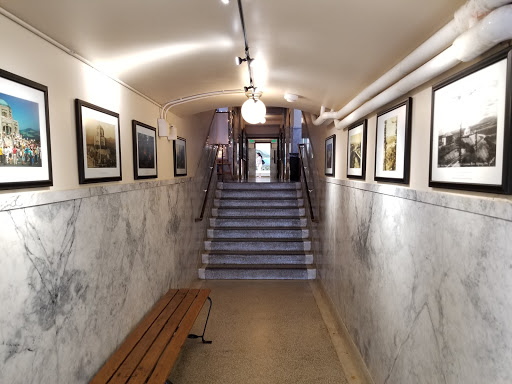 Historical Place «Vista House», reviews and photos, 40700 Historic Columbia River Hwy, Corbett, OR 97019, USA