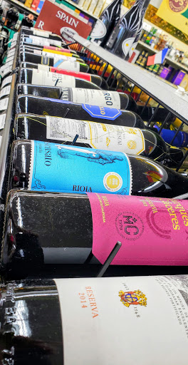 Liquor Store «Crown Wine & Spirits», reviews and photos, 1030 NE 15th Ave, Fort Lauderdale, FL 33304, USA