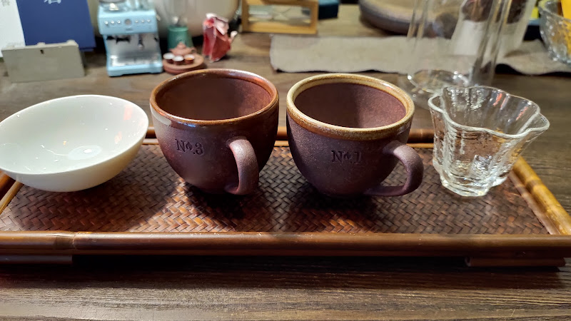 水倉試驗所咖啡侍茶 X 只有奶茶