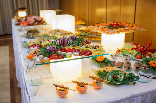 Caterer «Millenia Cafe & Catering», reviews and photos, 4303 Vineland Rd, Orlando, FL 32811, USA